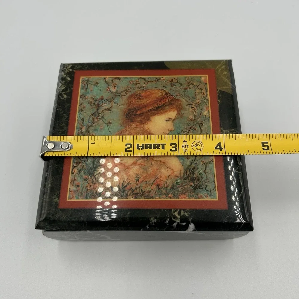 Vintage Edna Hibel Square Marble Lidded Trinket Box‎ 4